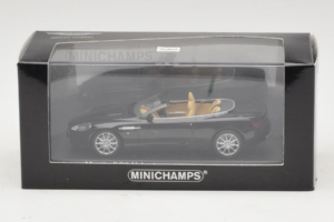Aston Martin DB9 Cabriolet Black Minichamps 1:43 400137330 Diecast — photo 4 of 4