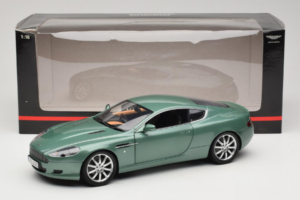 Aston Martin DB9 Green Minichamps 1:18 150137322 Diecast — photo 8 of 8