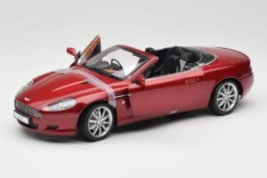 Aston Martin DB9 Volante Red Solido 1:18 8163 Diecast — photo 2 of 8