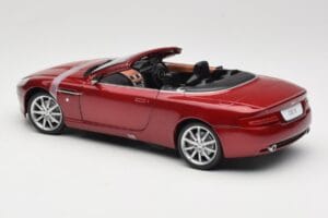 Aston Martin DB9 Volante Red Solido 1:18 8163 Diecast — photo 7 of 8