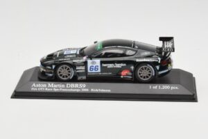 Aston Martin DBRS9 #66 Barwell Motorsport R. Johnson FIA GT3 European Championship Spa 2006 Minichamps 1:43 400061366 Diecast