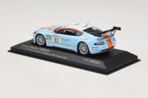 Aston Martin DBRS9 Gulf #92 T. Enge / Lechner VLN 250 Nurburgring 2008 Minichamps 1:43 400081392 Diecast — photo 3 of 4