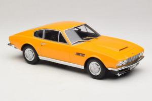 Aston Martin DBS Yellow GT Spirit 1:18 GT079 Resin — photo 4 of 6