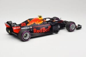Aston Martin Red Bull Racing RB14 Tag Heuer #33 M. Verstappen Mexican GP 2018 Minichamps 1:18 110181933 Diecast — photo 2 of 6