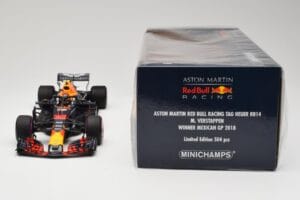 Aston Martin Red Bull Racing RB14 Tag Heuer #33 M. Verstappen Mexican GP 2018 Minichamps 1:18 110181933 Diecast — photo 6 of 6