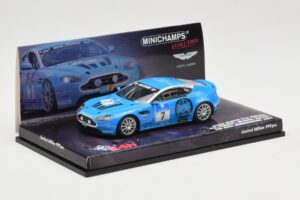 Aston Martin V12 Vantage #7 U. Bez / Porritt / R. Meaden / Mathai 24 Hours Nurburgring 2009 Minichamps 1:43 437091307 Diecast — photo 2 of 4