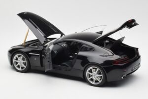 Aston Martin V8 Vantage Onyx Black AUTOart 1:18 70202 Diecast — photo 5 of 8