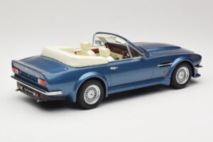 Aston Martin V8 Volante Blue GT Spirit 1:18 GT128 Resin — photo 2 of 6