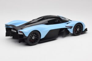 Aston Martin Valkyrie Racing Blue GT Spirit 1:18 GT915 Resin — photo 2 of 6