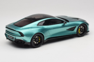 Aston Martin Vanquish Green Metallic GT Spirit 1:18 GT551 Resin — photo 2 of 6