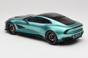 Aston Martin Vanquish Green Metallic GT Spirit 1:18 GT551 Resin — photo 5 of 6