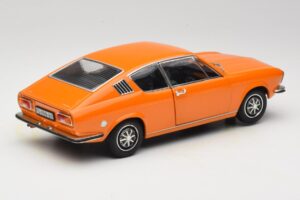 Audi 100 C1 Coupe S Orange Anson 1:18 30402 Diecast — photo 3 of 8