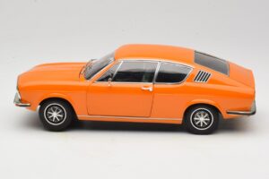 Audi 100 C1 Coupe S Orange Anson 1:18 30402 Diecast — photo 4 of 8