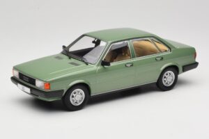 Audi 80 B2 Green MCG 1:18 MCG18525 Diecast