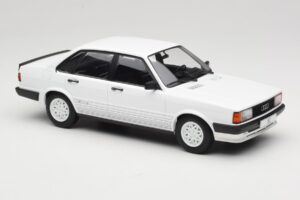 Audi 80 B2 GTE White MCG 1:18 MCG18527 Diecast — photo 4 of 6
