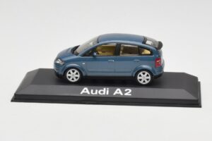 Audi A2 Blue Metallic Minichamps 1:43 20022200748005 Diecast