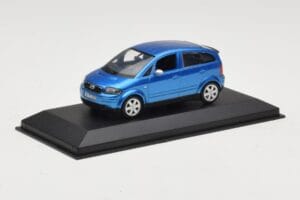 Audi A2 Light Blue Metallic Minichamps 1:43 AUDI007 Diecast — photo 2 of 4
