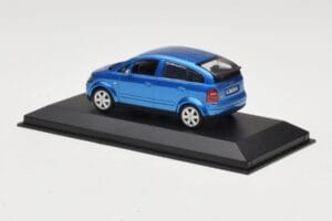 Audi A2 Light Blue Metallic Minichamps 1:43 AUDI007 Diecast — photo 3 of 4