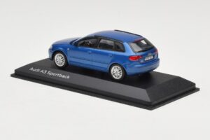 Audi A3 8P Sportback Mauritius Blue Minichamps 1:43 5010403033 Diecast — photo 3 of 4