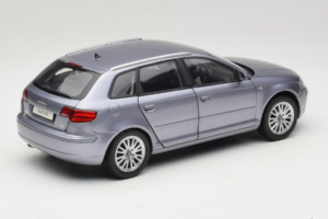 Audi A3 8P Sportback Light Blue Metallic Kyosho 1:18 5010403025 Diecast — photo 3 of 8
