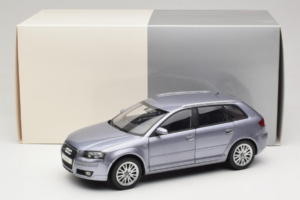 Audi A3 8P Sportback Light Blue Metallic Kyosho 1:18 5010403025 Diecast — photo 8 of 8
