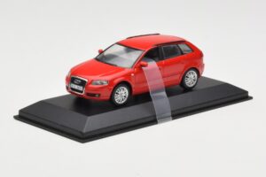 Audi A3 8P Sportback Red Minichamps 1:43 5010403023 Diecast — photo 2 of 4