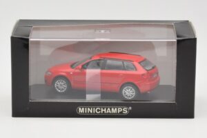 Audi A3 8P Sportback Red Minichamps 1:43 5010403023 Diecast — photo 4 of 4
