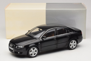 Audi A4 B6 3.2 Quattro Black Minichamps 1:18 5010404125 Diecast — photo 8 of 8