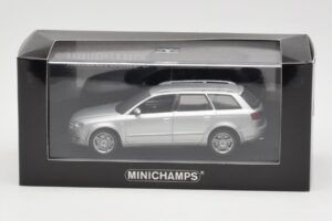 Audi A4 B7 Avant Silver Minichamps 1:43 AUDI009 Diecast — photo 4 of 4