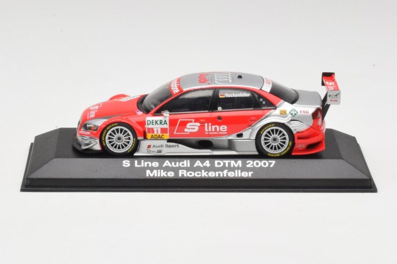 Audi A4 B7 #11 Team Abt M. Rockenfeller DTM 2007 Minichamps 1:43 5020700163 Diecast