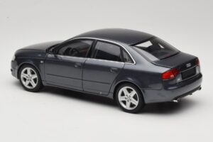 Audi A4 B7 Grey Metallic Minichamps 1:18 100014400 Diecast — photo 7 of 8