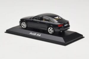 Audi A4 B8 3.2 Quattro Phantom Black Minichamps 1:43 5010704133 Diecast — photo 3 of 4