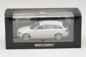 Audi A4 B8 Avant White Minichamps 1:43 410011010 Diecast — photo 5 of 5
