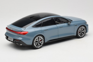 Audi A5L Sportback Greyish Blue OEM 1:18 ZAM60004B Diecast — photo 3 of 8