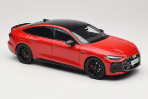 Audi A5L Sportback Red OEM 1:18 ZAM60004A Diecast — photo 6 of 8