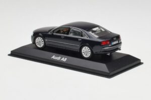 Audi A8 D3 Mauritius Blue Metallic Minichamps 1:43 5010508123 Diecast — photo 3 of 4