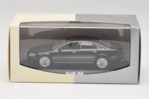 Audi A8 D3 Phantom Black Minichamps 1:43 5010508133 Diecast — photo 4 of 4
