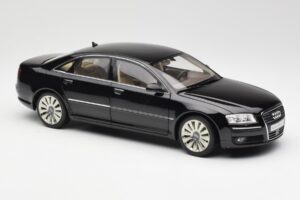 Audi A8 D3 W12 Black Kyosho 1:18 09212BK Diecast — photo 6 of 8