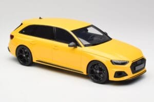 Audi RS4 B9 Avant 25th Anniversary Vegas Yellow GT Spirit 1:18 GT935 Resin — photo 4 of 6