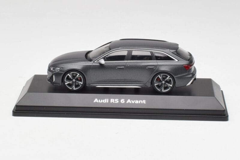 Audi RS6 C8 Avant Grey Metallic Minichamps 1:43 5012016231 Diecast
