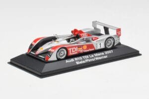 Audi R10 TDI LMP1 #1 F. Biela / E. Pirro / M. Werner 24 Hours of Le Mans 2007 Minichamps 1:43 5020700213 Diecast — photo 2 of 4