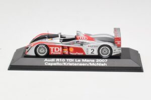 Audi R10 TDI LMP1 #2 R. Capello / T. Kristensen / A. McNish 24 Hours of Le Mans 2007 Minichamps 1:43 5020700223 Diecast