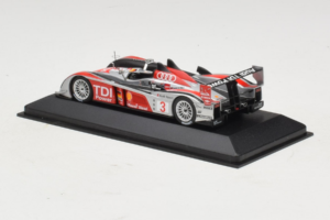 Audi R10 TDI LMP1 #3 L. Luhr / A. Premat 2008 Minichamps 1:43 400089803 Diecast — photo 3 of 4