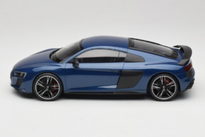 Audi R8 Ascari Blue Jada 1:18 5011918451 Diecast — photo 3 of 6