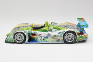 Audi R8 LMP Crocodile 2001 Maisto 1:18 35899 Diecast — photo 3 of 6