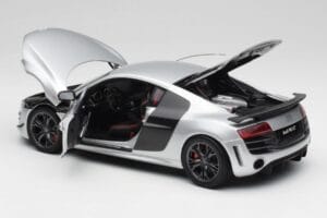 Audi R8 GT Type 42 Ice Silver Metallic Kyosho 1:18 09218IS Diecast — photo 5 of 8