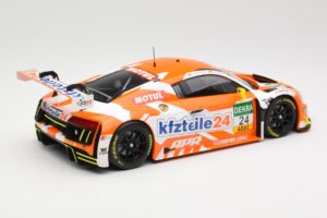 Audi R8 LMS #24 kfzteile24 L. Vanthoor / C. Stoll ADAC GT Masters 2016 Minichamps 1:18 155161124 Diecast — photo 2 of 6