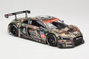 Audi R8 LMS #88 AAPE M. Lee Audi R8 LMS Cup Taiwan 2016 Minichamps 1:18 155161178 Diecast — photo 4 of 6