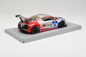 Audi R8 LMS #99 F. Biela / P. Kaffer / M. Fässler / M. Hennerici Phoenix Racing 24 Hours Nürburgring 2009 Spark 1:18 18S041 R — photo 3 of 6