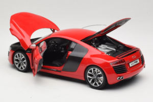 Audi R8 Red Kyosho 1:18 09213R Diecast — photo 5 of 8
